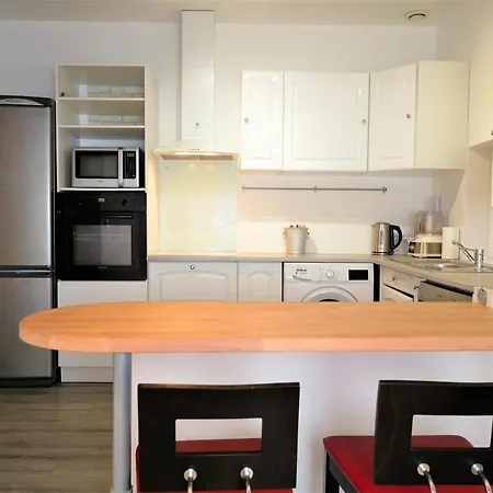 Des Halles - Gitesdesbalcons-com Apartment Cremieu